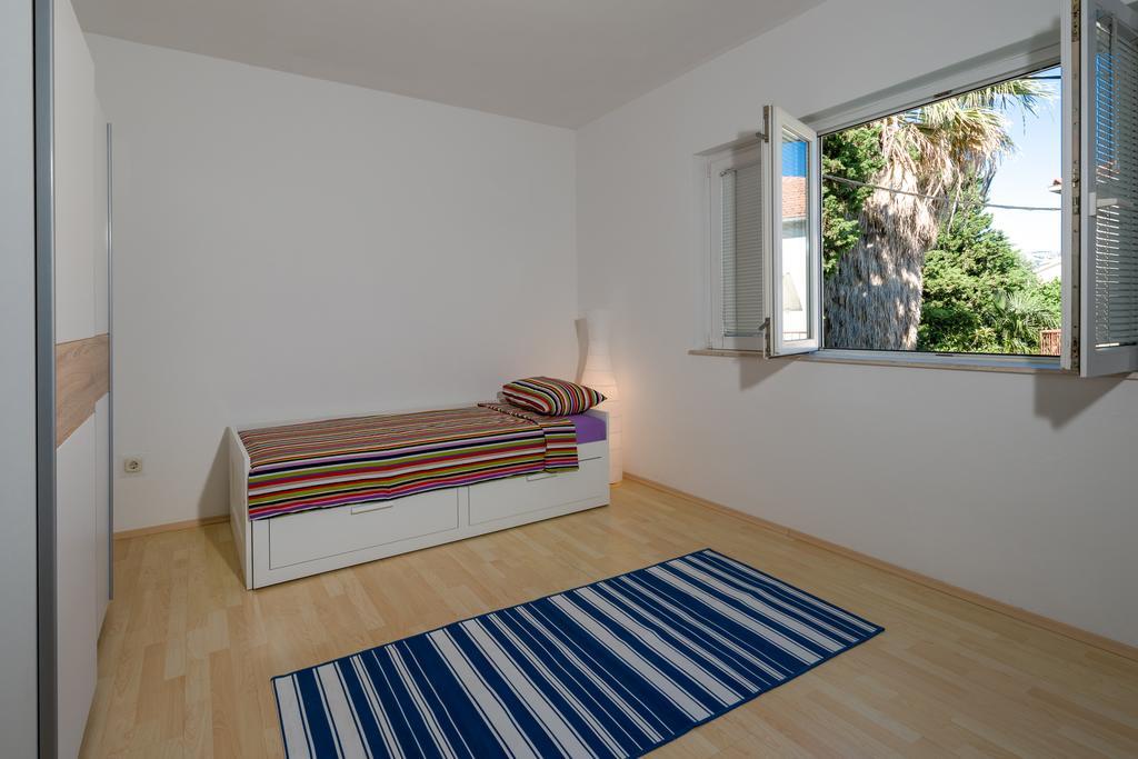 Garden Apartment Kaštela Værelse billede