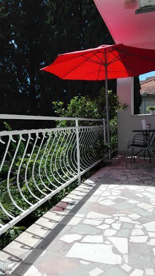 Garden Apartment Kaštela Eksteriør billede